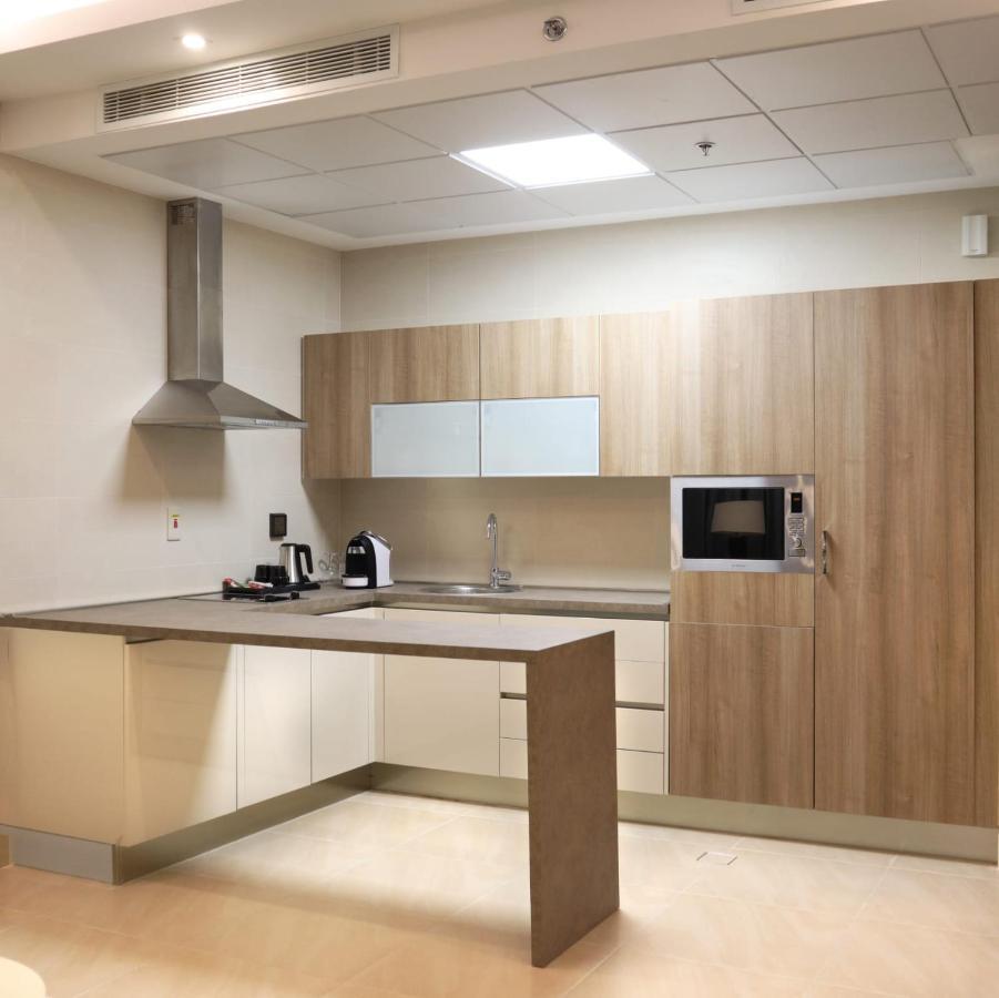 Sarwat Park Hotel Riyadh - Diplomatic Quarter Bagian luar foto