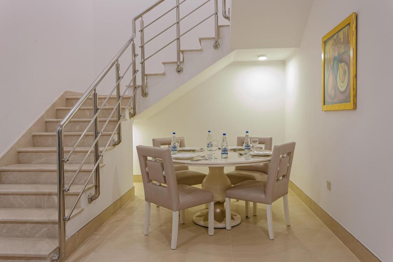 Sarwat Park Hotel Riyadh - Diplomatic Quarter Bagian luar foto